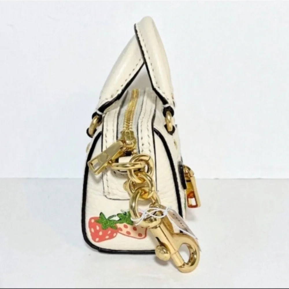 🍓COACH🍓MINI🍓CHARM🍓 - Picture 15 of 16